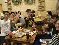 杨林街道烧烤加盟,学烧烤技术,开烧烤店多少钱疯狂烤翅加盟